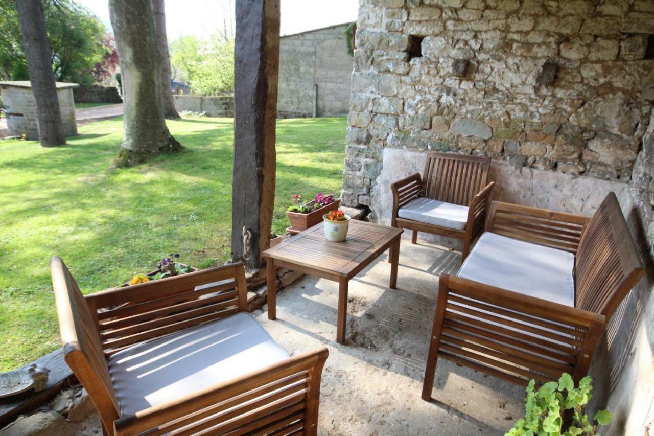 Le Manoir De Placy - Chambres D'Hotes Clécy Exteriör bild