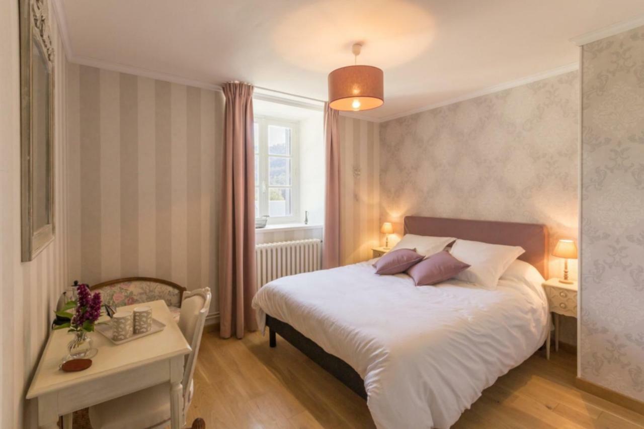 Le Manoir De Placy - Chambres D'Hotes Clécy Exteriör bild